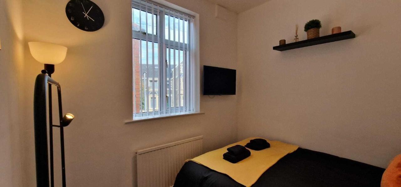 Sapphire Apartments Cardiff Buitenkant foto